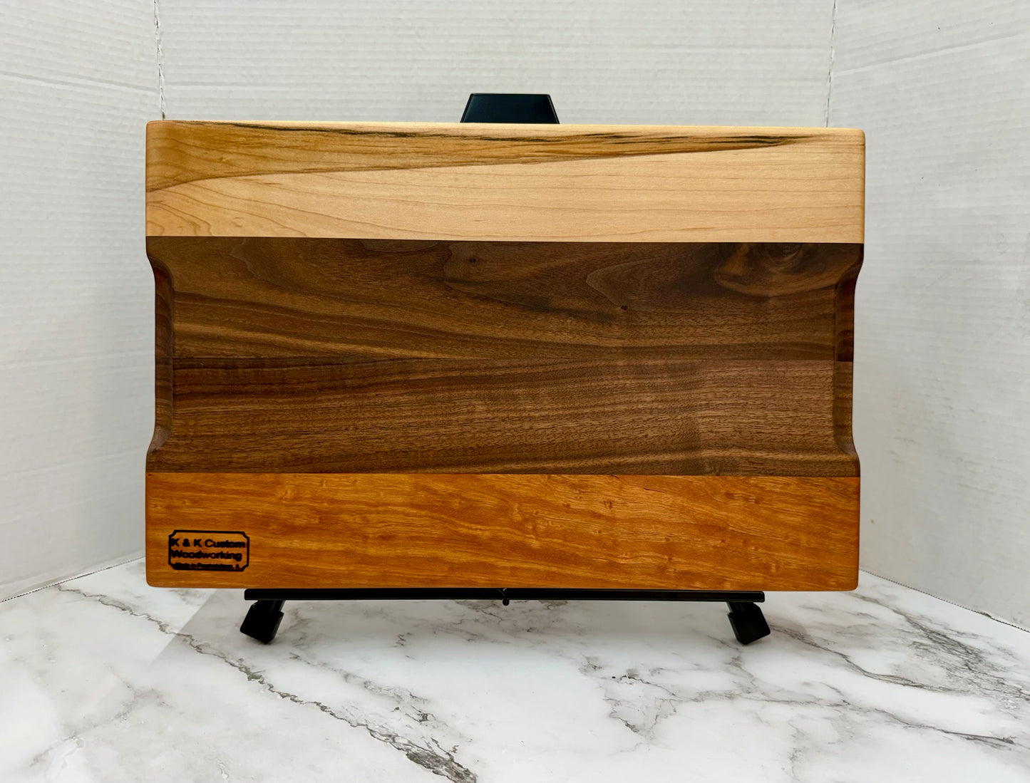 Large Anderson Cutting Board without Juice Groove